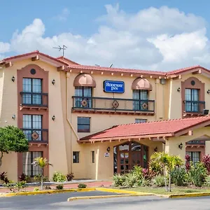 Rodeway Near Ybor - Casino Locanda