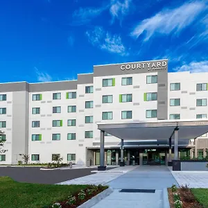 3* Hotel Courtyard By Marriott Northwest/veterans Expressway