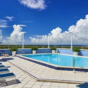 The Westshore Grand, A Tribute Portfolio Hotel, Hotel